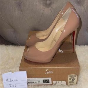 Christian louboutin new very prive 120 patent nude color size 38.5